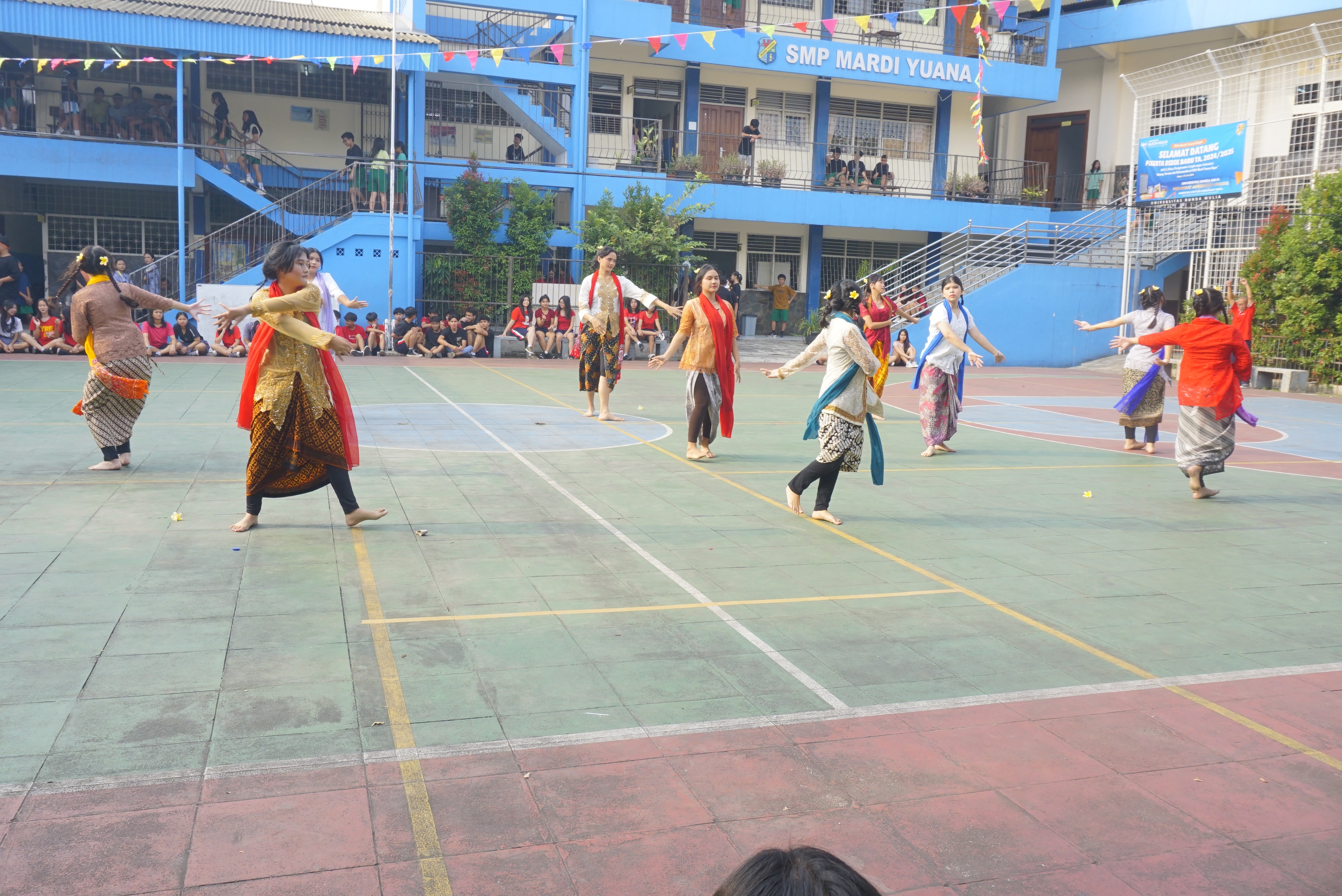 Lomba 17 agustus hari kedua