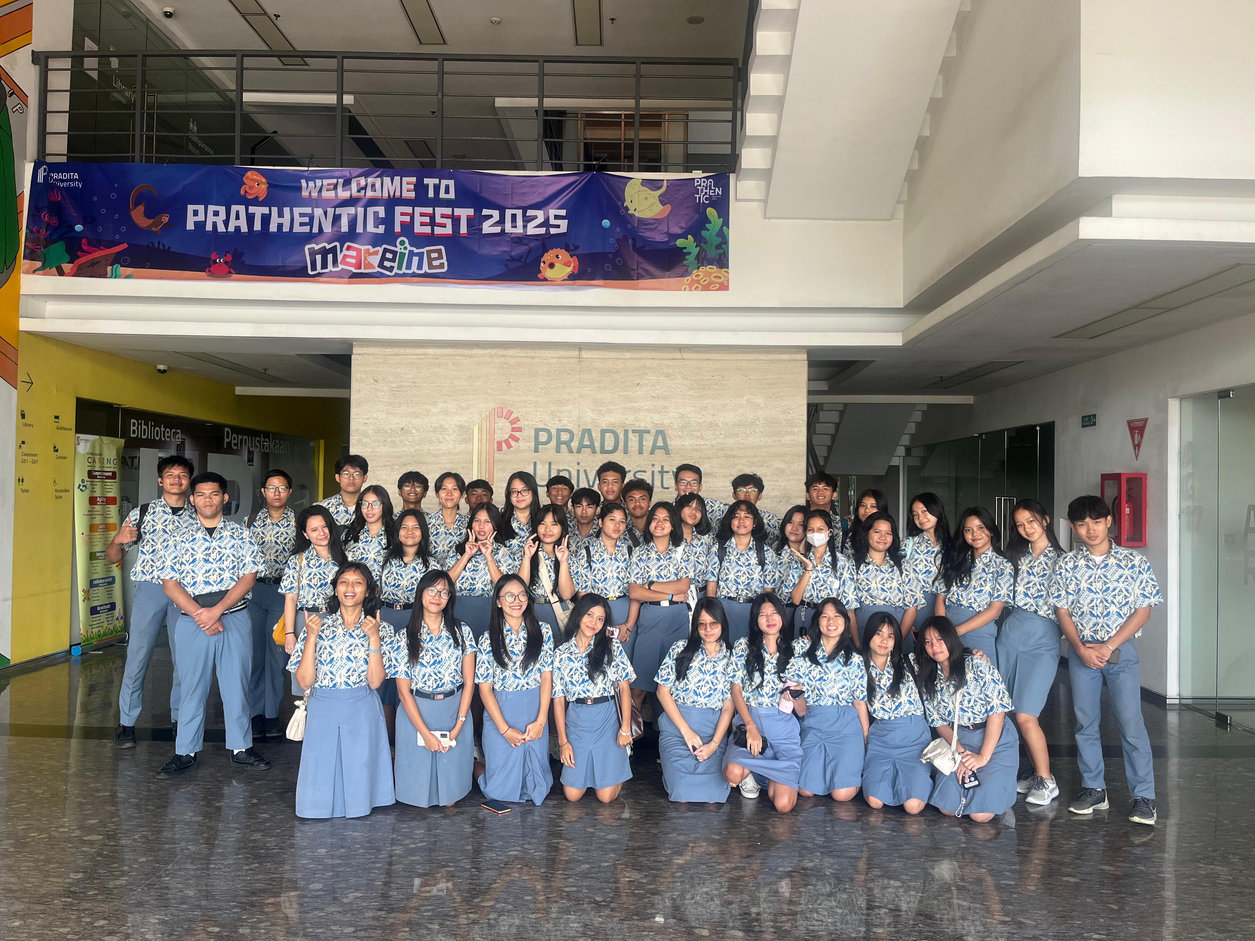 Visit Kampus "SMA MY Bogor Goes To Campus"